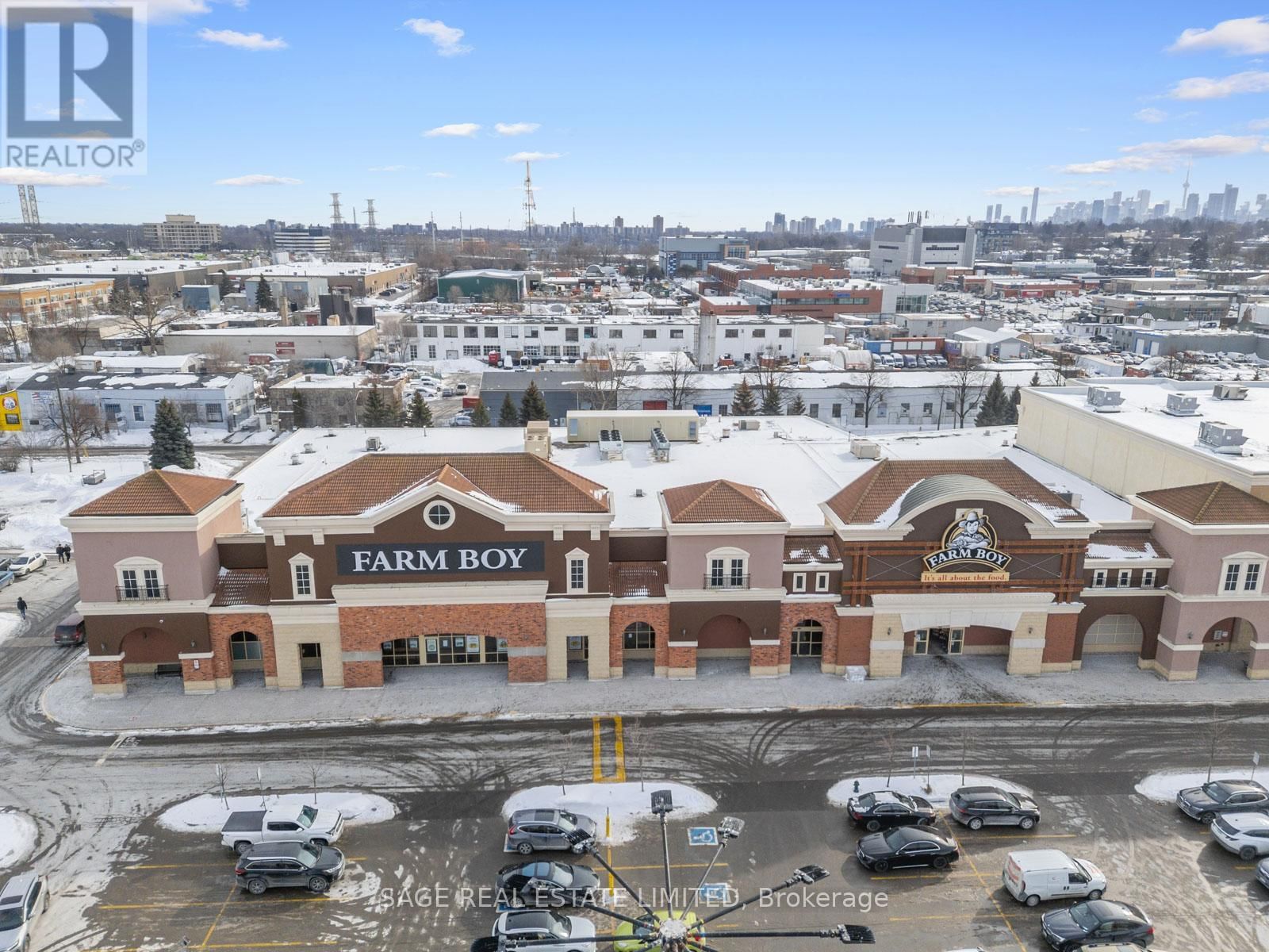 909 - 35 BRIAN PECK CRESCENT Image 35