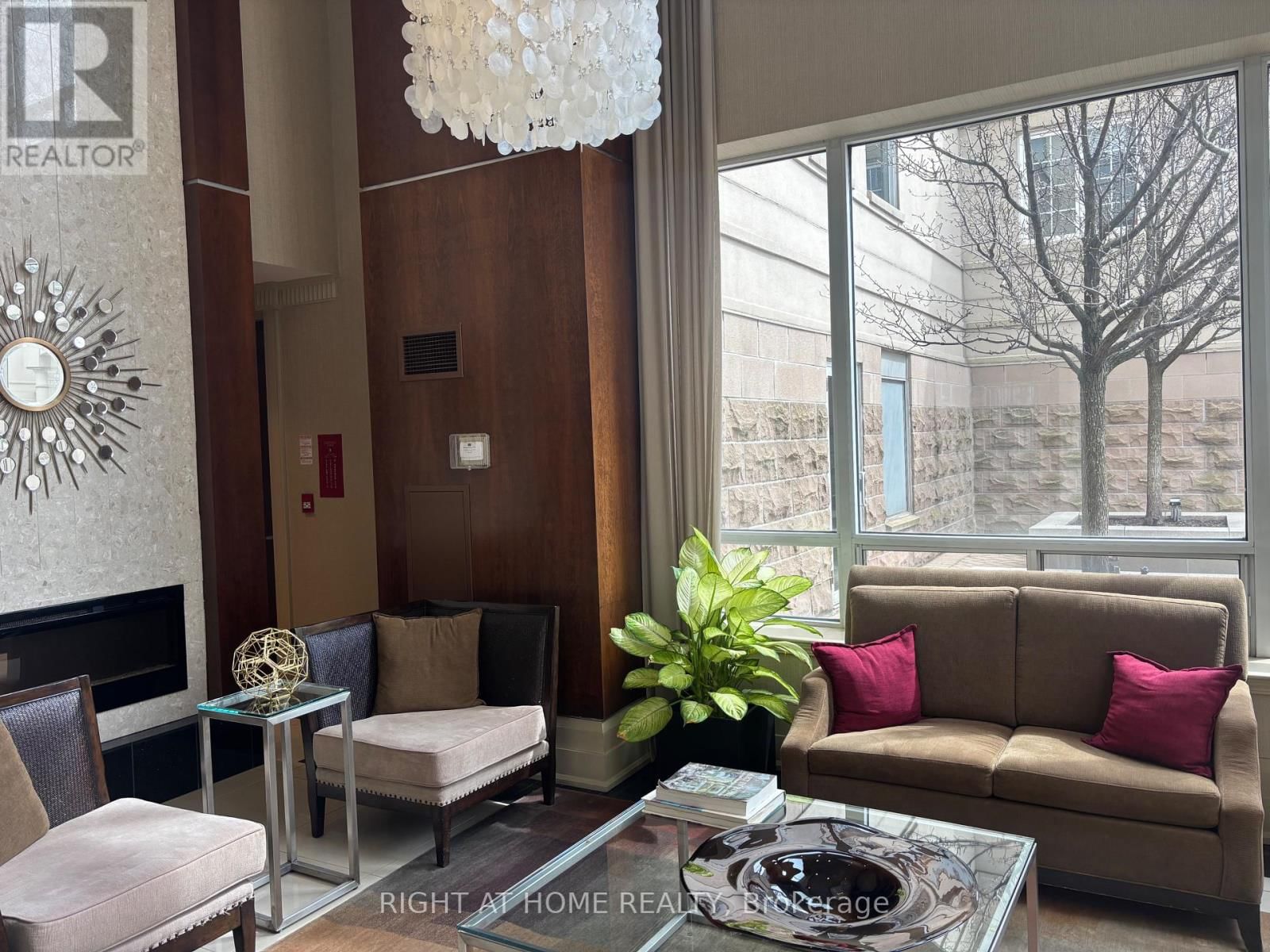 1614 - 8 REAN DRIVE Image 4