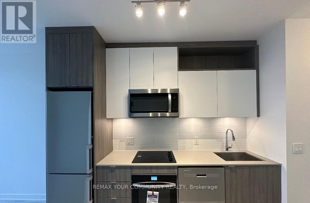 1005 - 70 PRINCESS STREET Image 6