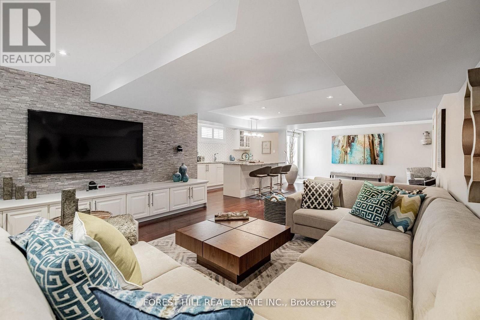 16 NORTHWOOD DRIVE Image 35