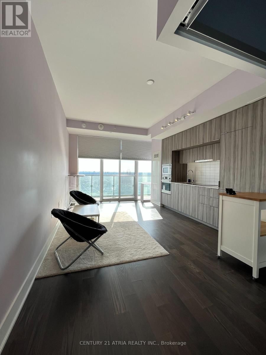 3007 - 955 BAY STREET Image 11