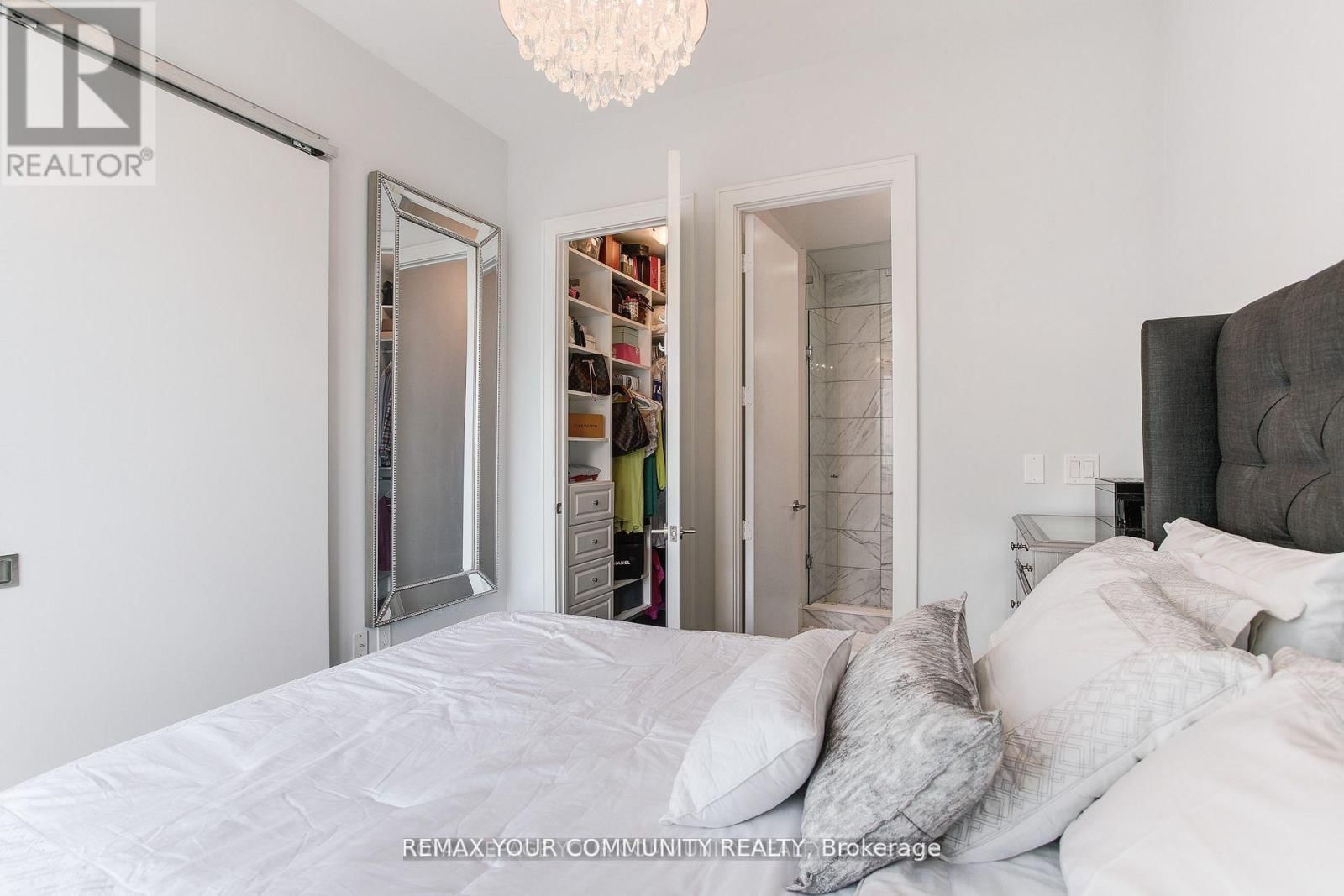 1109 - 39 QUEENS QUAY EAST Image 22