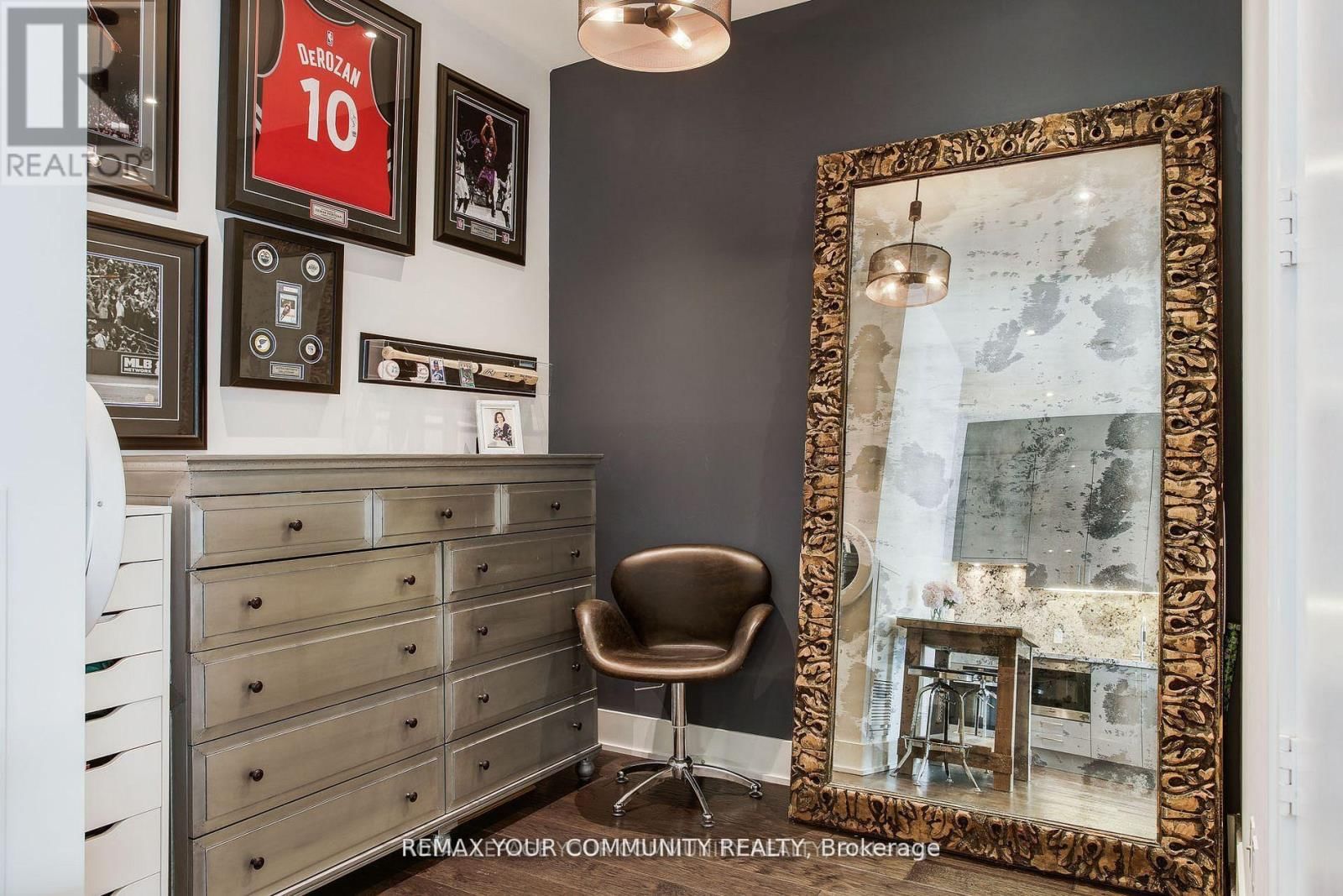 1109 - 39 QUEENS QUAY EAST Image 27