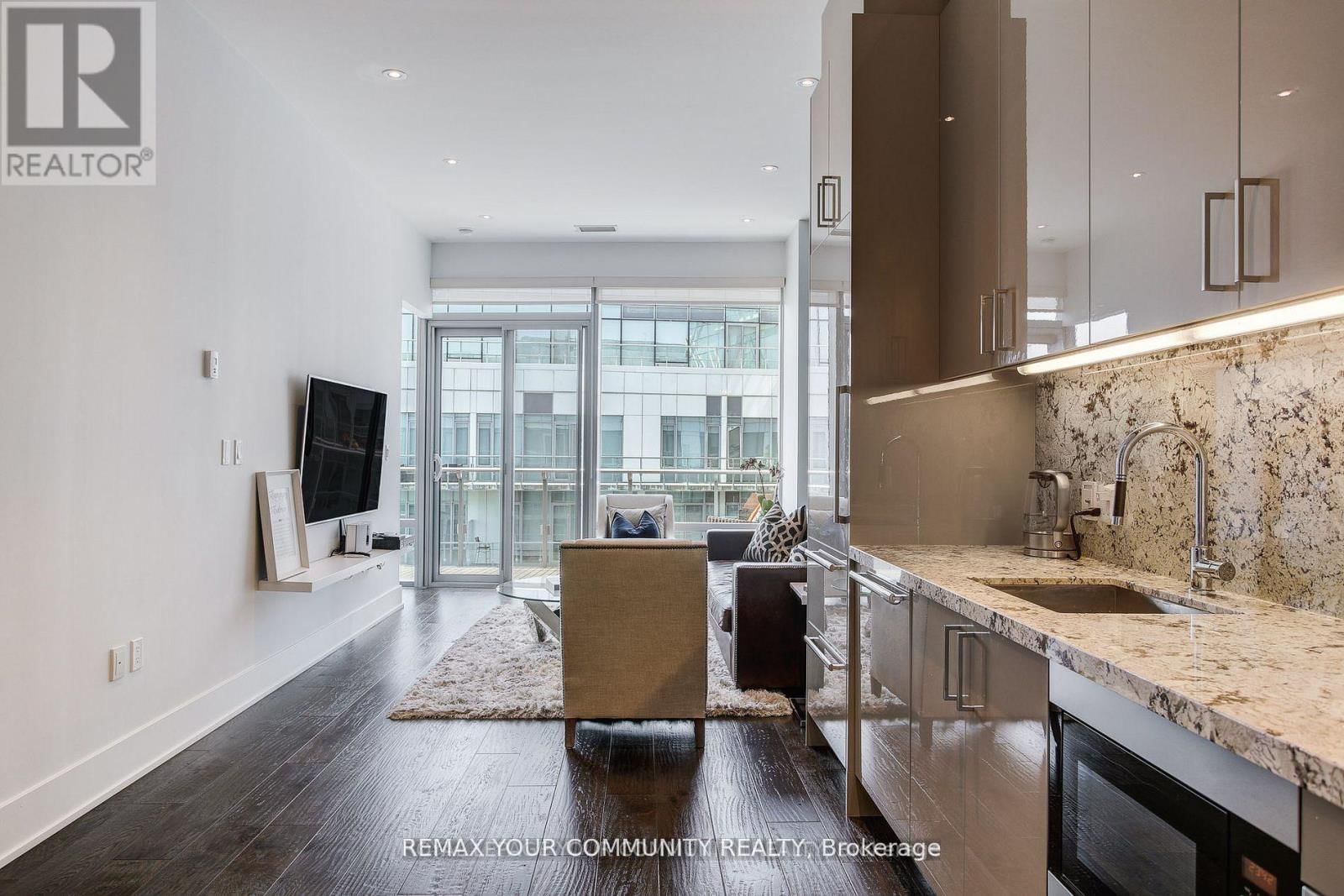 1109 - 39 QUEENS QUAY EAST Image 9