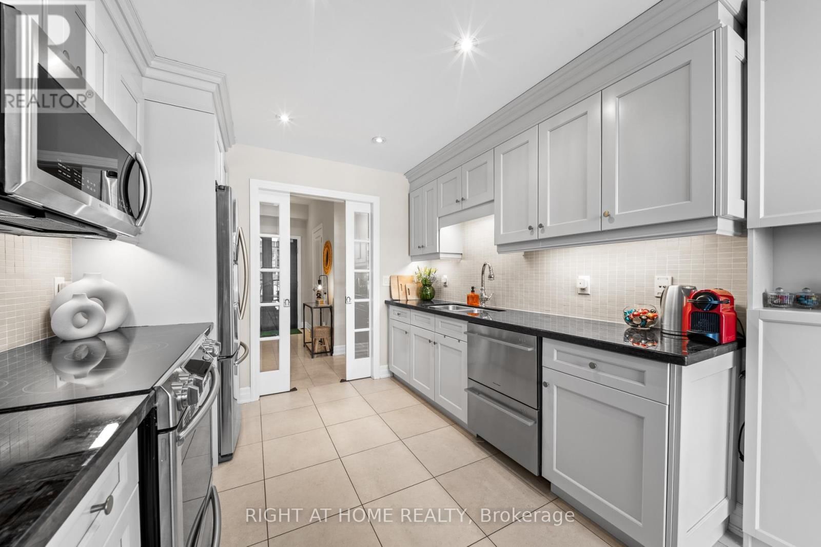 504 - 23 REAN DRIVE Image 36