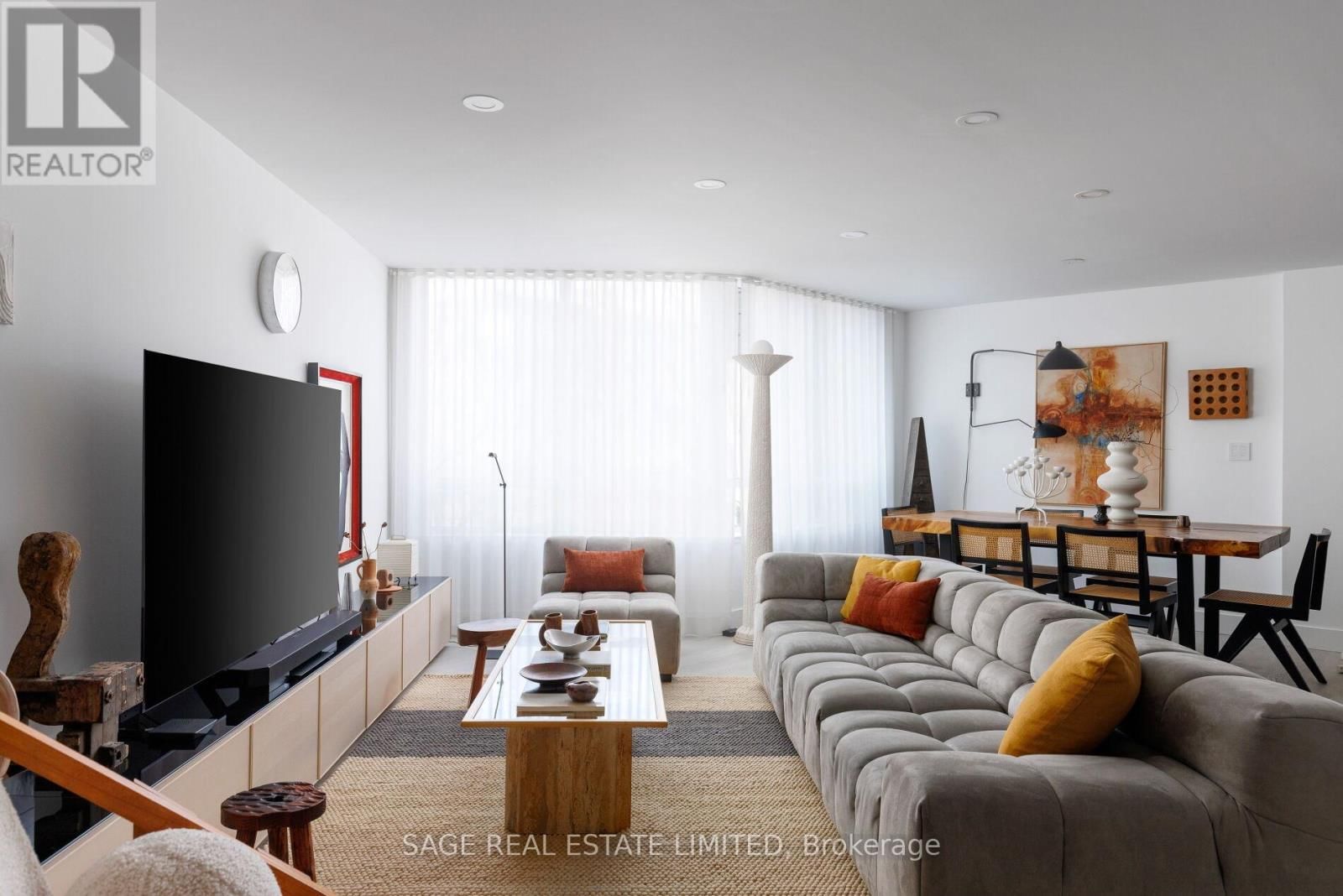 311 - 245 THE DONWAY WEST Image 18