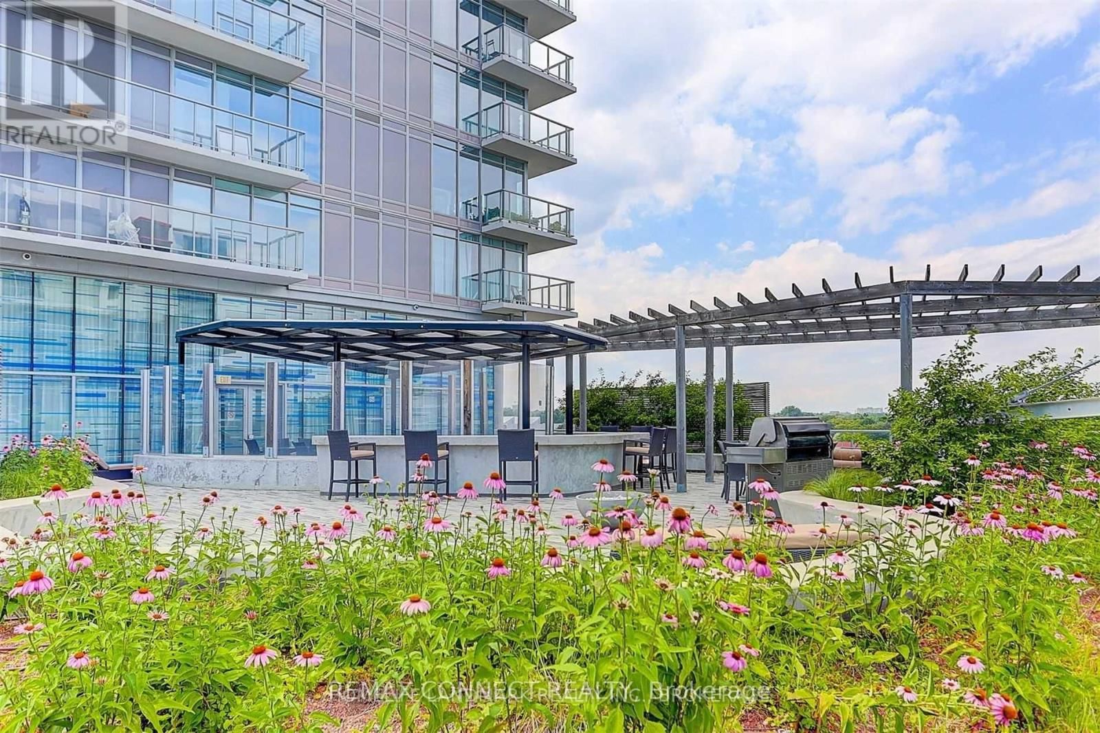 1512 - 72 ESTHER SHINER BOULEVARD Image 42