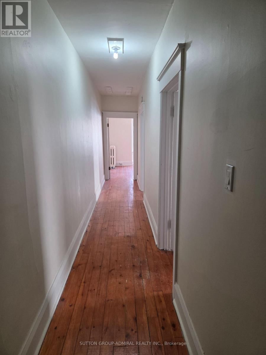 4 - 1266 YONGE STREET Image 3