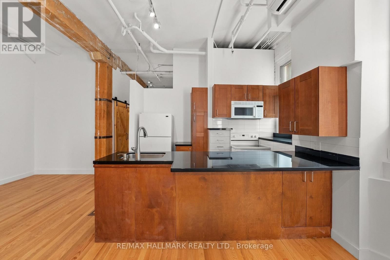 5 - 535 QUEEN STREET EAST Image 8