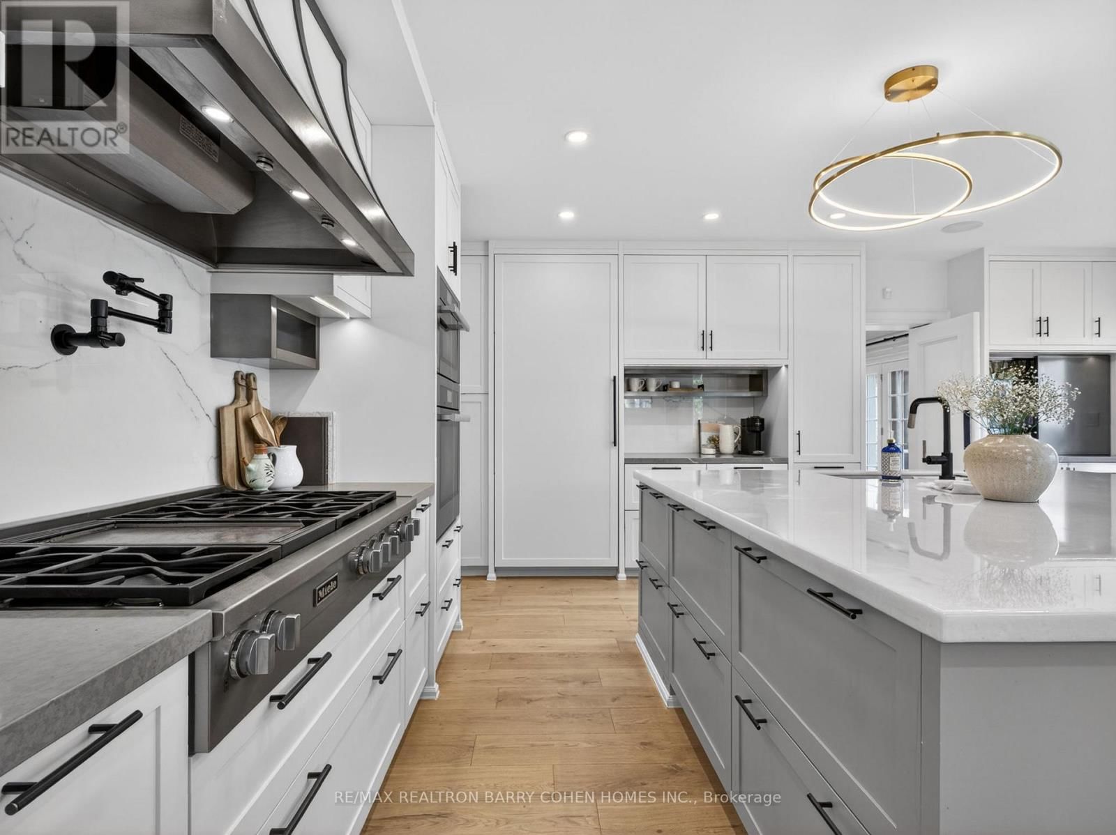 11 ORMSBY CRESCENT Image 17