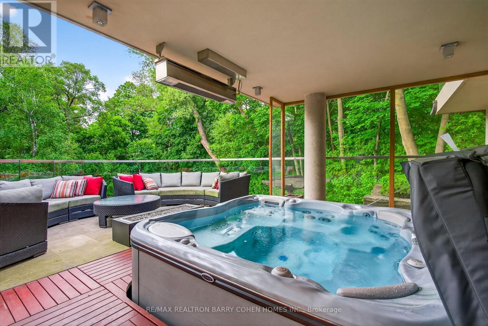 11 ORMSBY CRESCENT Image 39