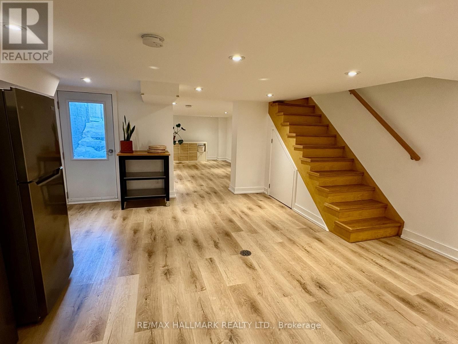 Lower - 62 PALMERSTON AVENUE Image 10