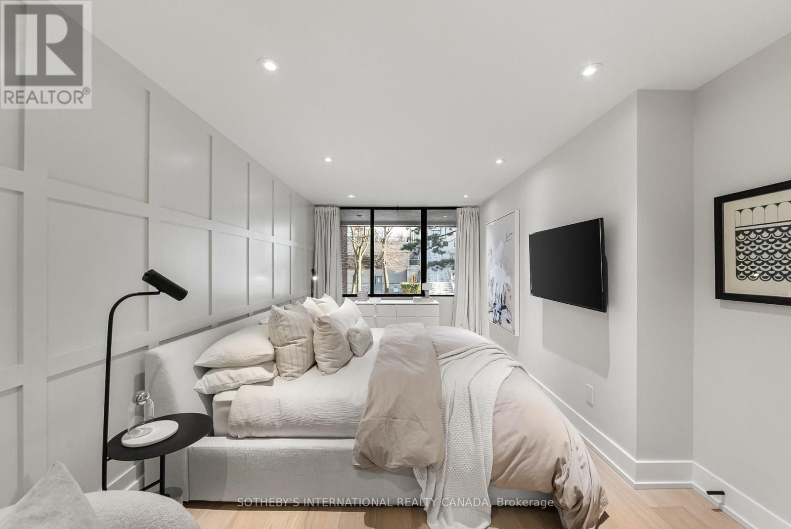 A4 - 142 PEARS AVENUE Image 17