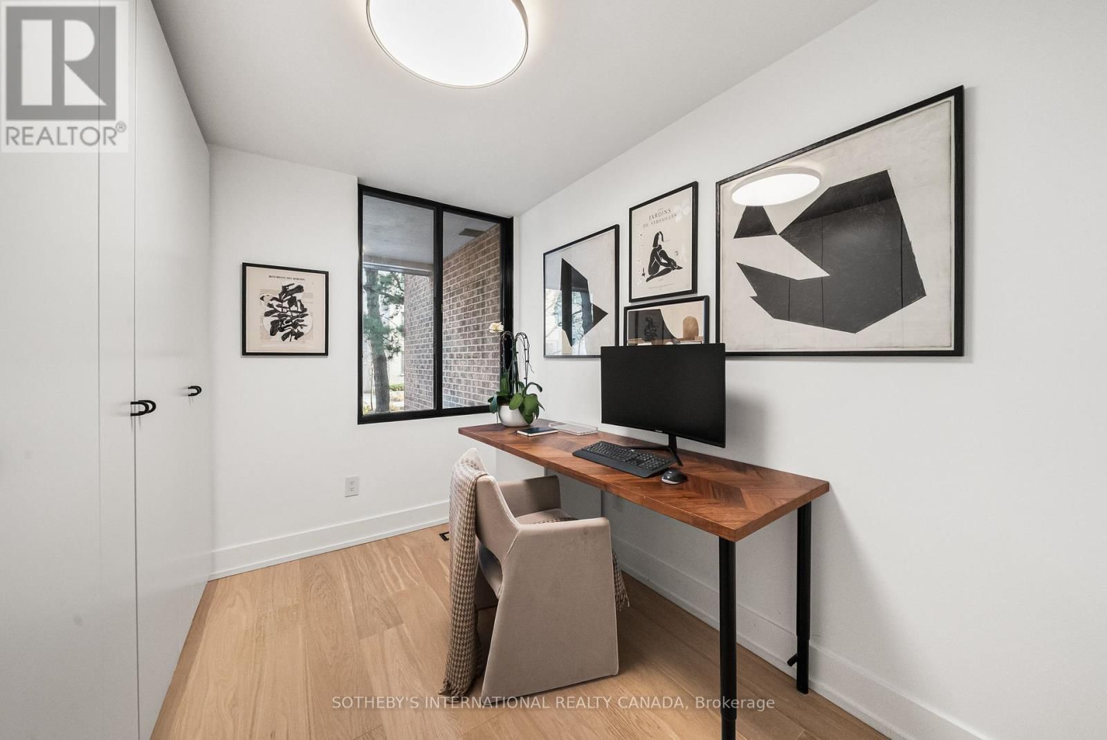 A4 - 142 PEARS AVENUE Image 21