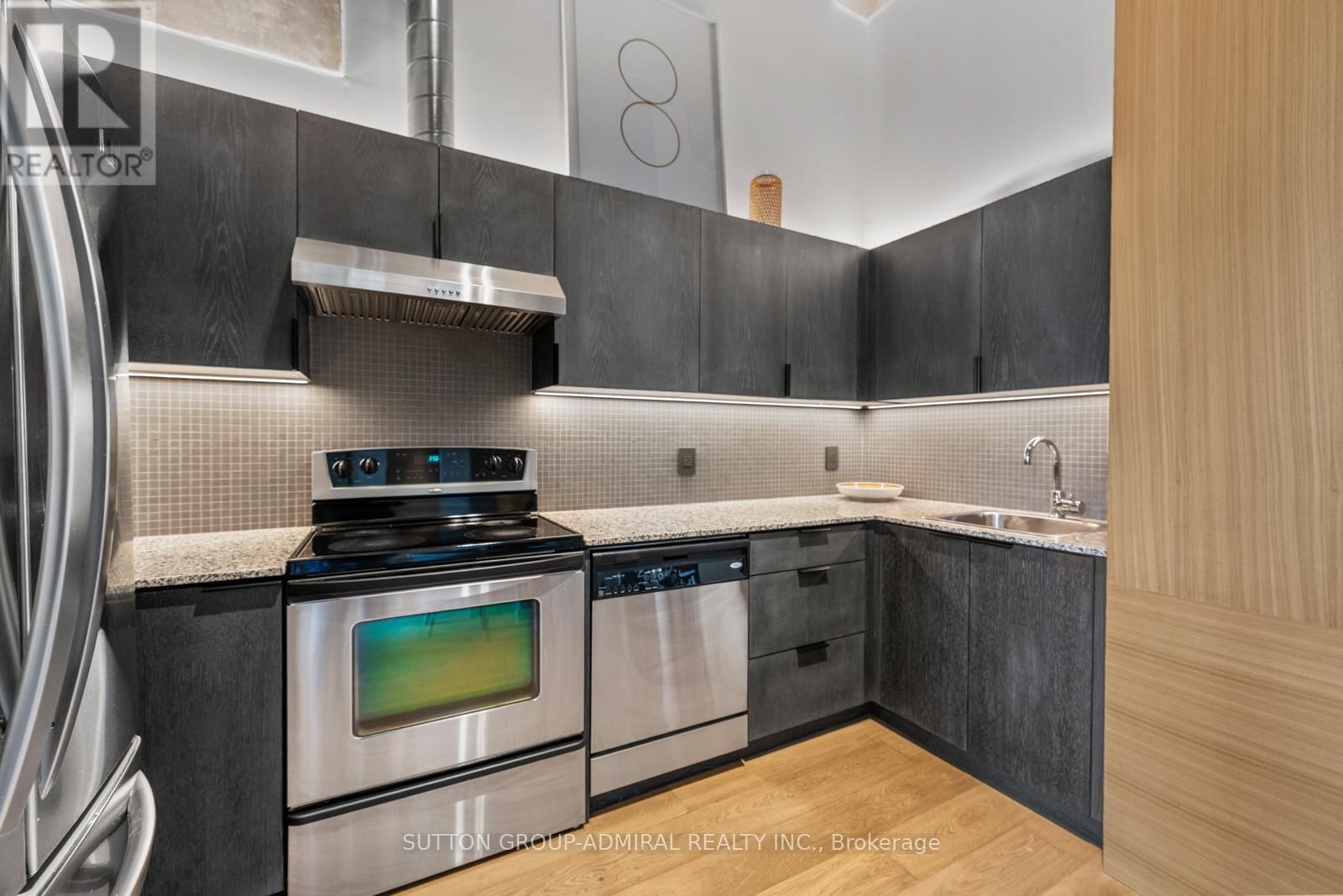 434 - 637 LAKE SHORE BOULEVARD WEST Image 12