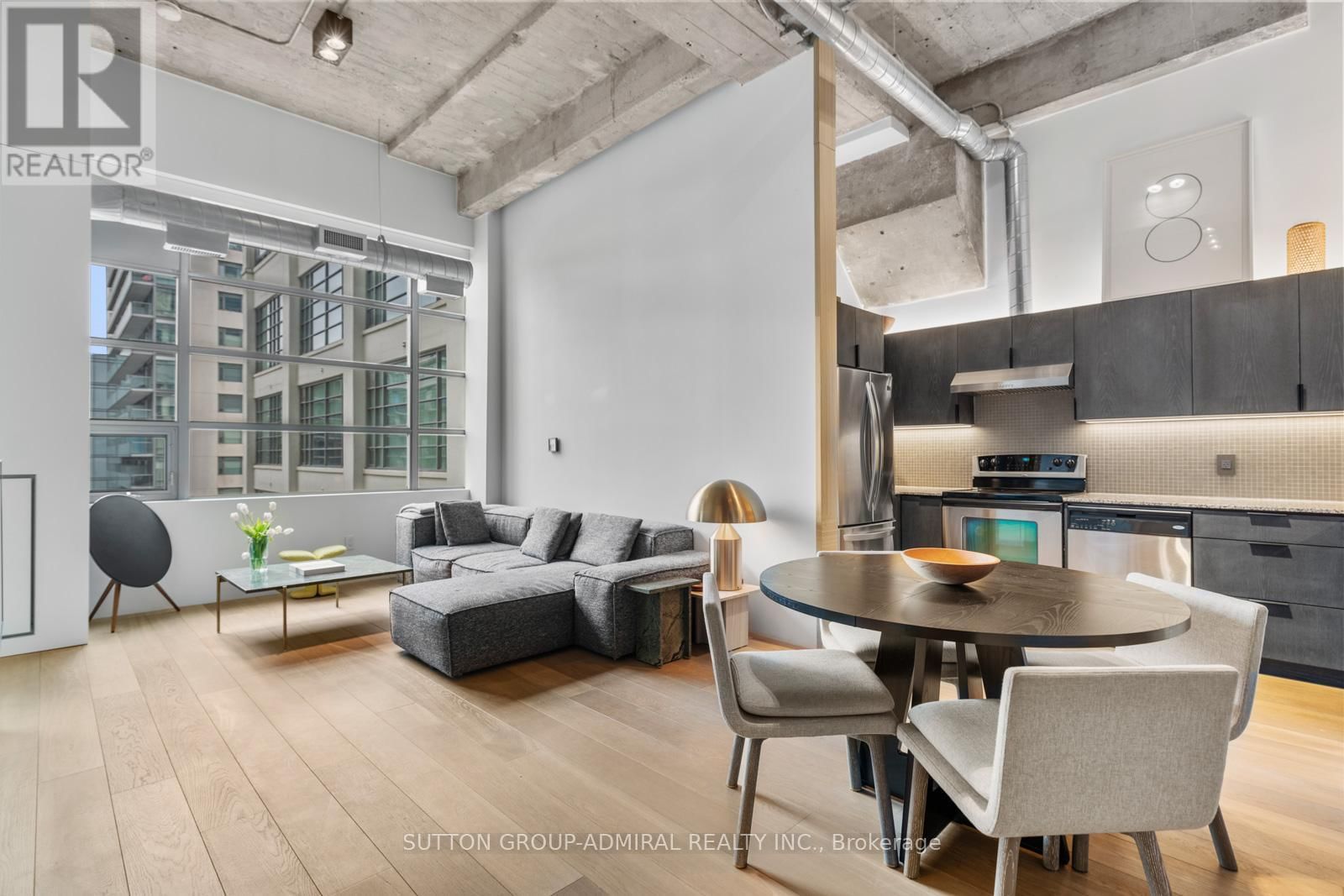 434 - 637 LAKE SHORE BOULEVARD WEST Image 16