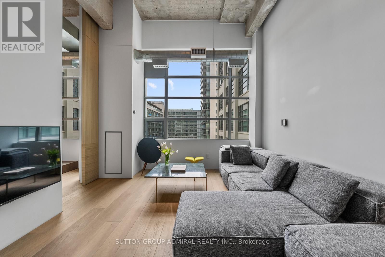 434 - 637 LAKE SHORE BOULEVARD WEST Image 17