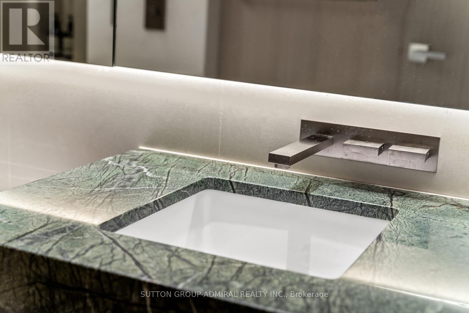 434 - 637 LAKE SHORE BOULEVARD WEST Image 23