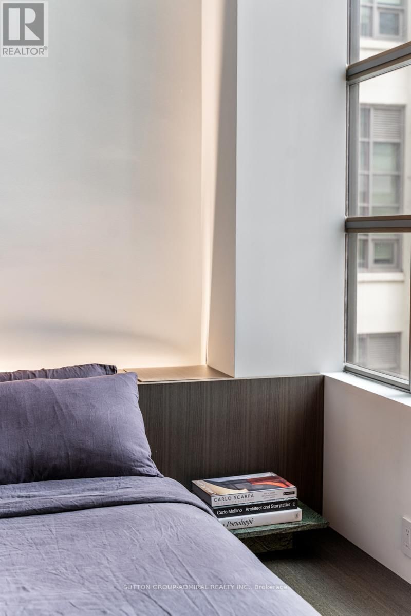 434 - 637 LAKE SHORE BOULEVARD WEST Image 35