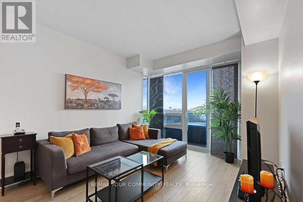 1108 - 181 WYNFORD DRIVE Image 10