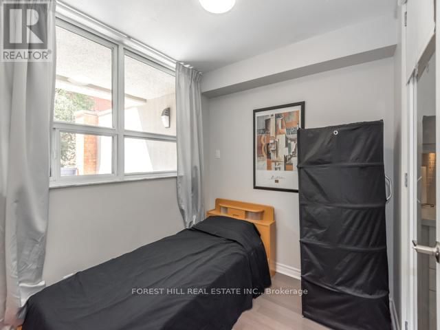 202 - 105 MCCAUL STREET Image 6