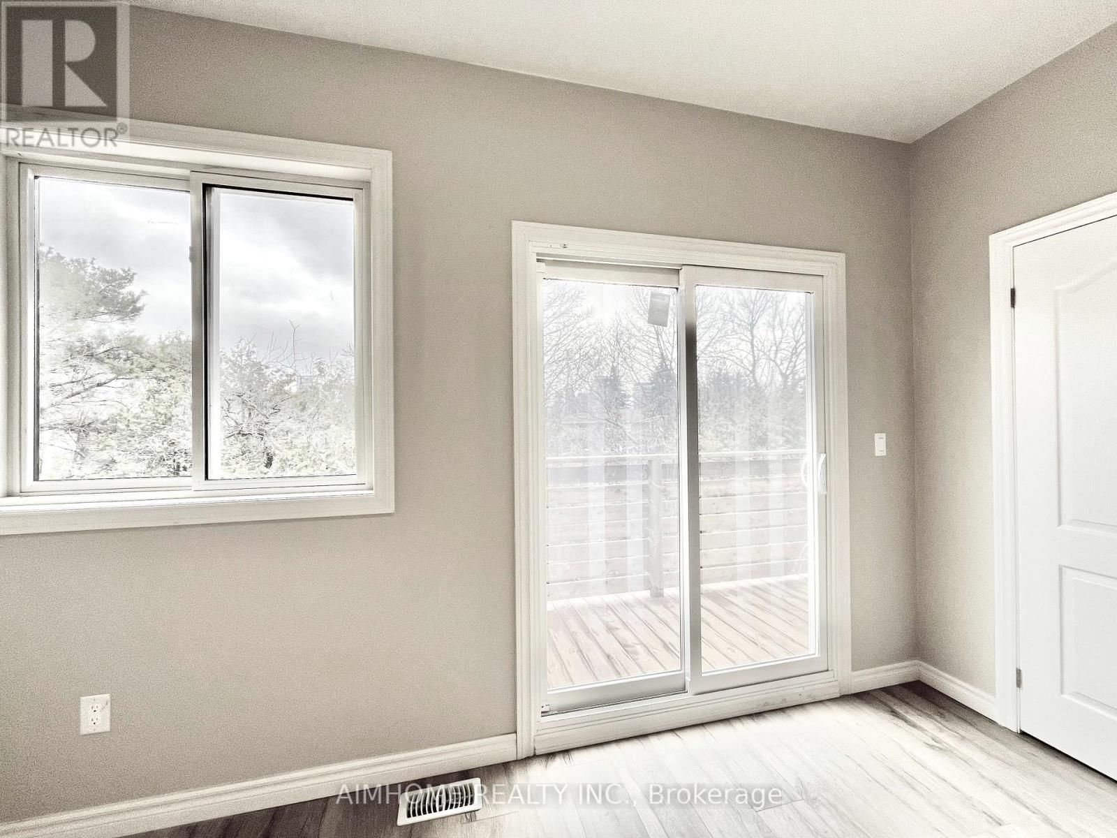 3 - 15 WADDINGTON CRESCENT Image 18