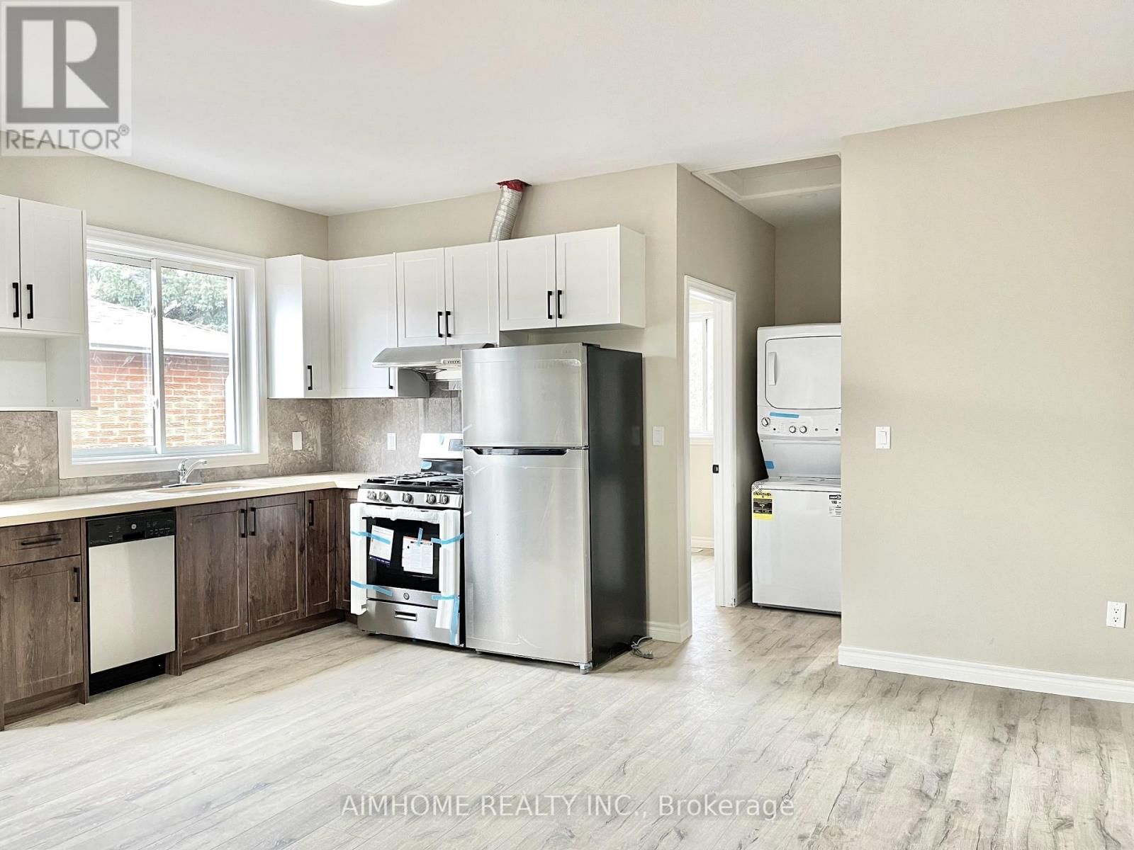 3 - 15 WADDINGTON CRESCENT Image 7