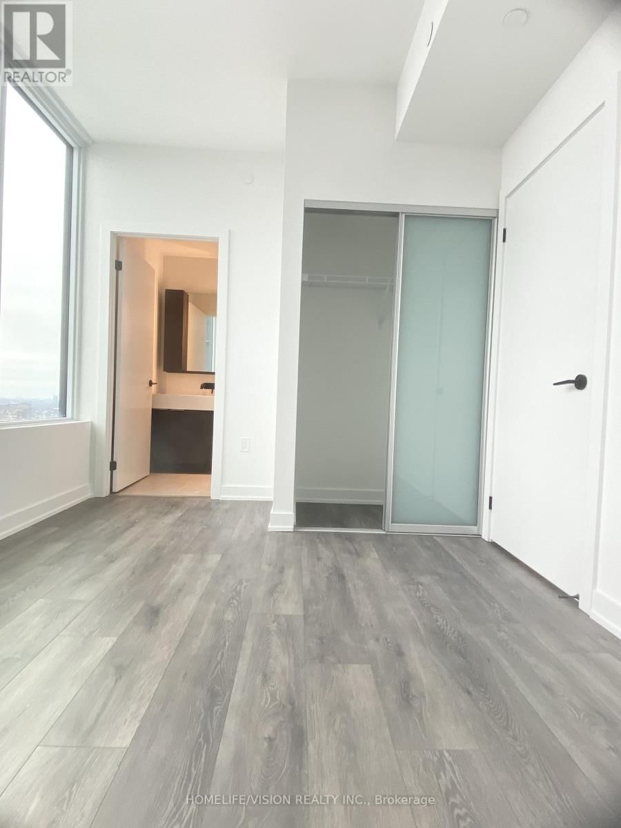 2009 - 127 BROADWAY AVENUE Image 12