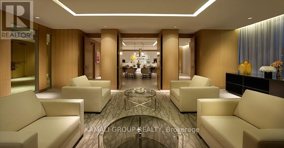 621 - 120 HARRISON GARDEN BOULEVARD Image 23