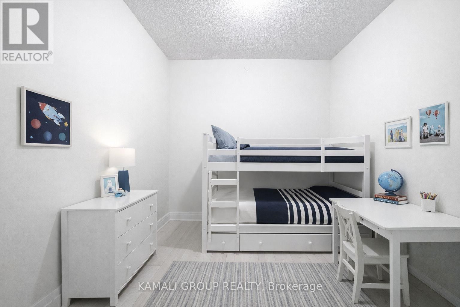 621 - 120 HARRISON GARDEN BOULEVARD Image 9