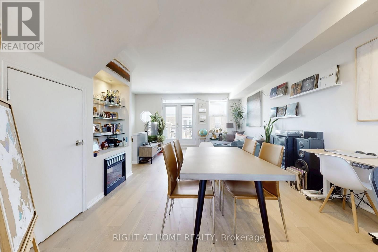 213 - 55 HALTON STREET Image 5