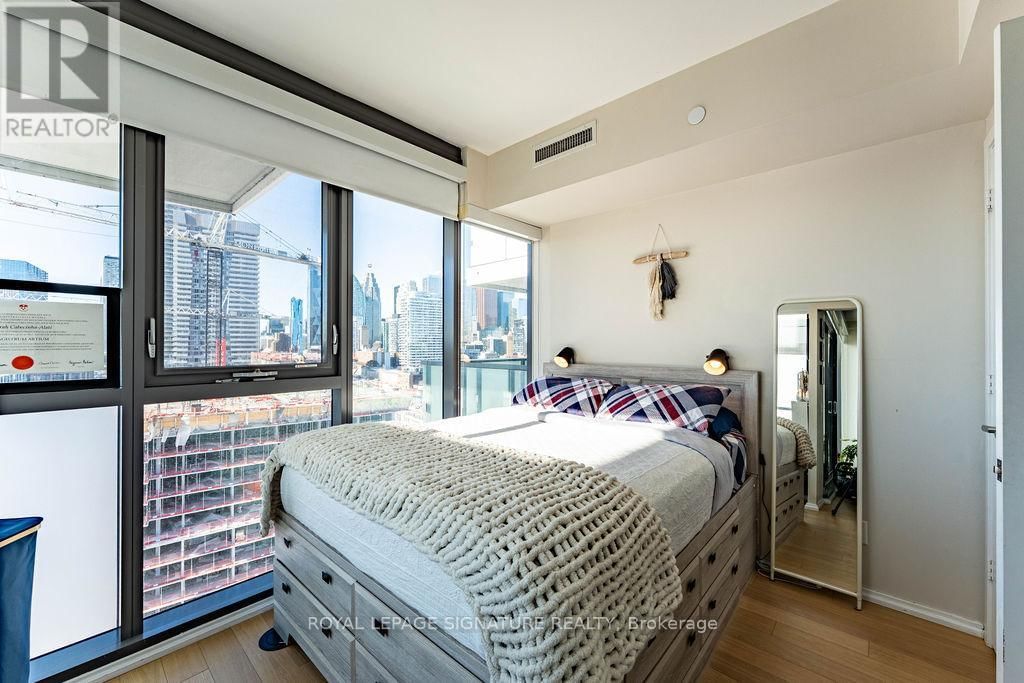 1510 - 16 BONNYCASTLE STREET Image 22