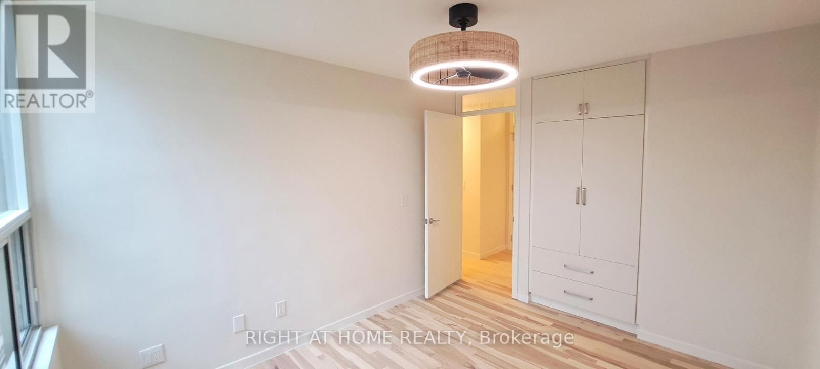 3 (R1-3) - 60 PAVANE LINKWAY Image 19