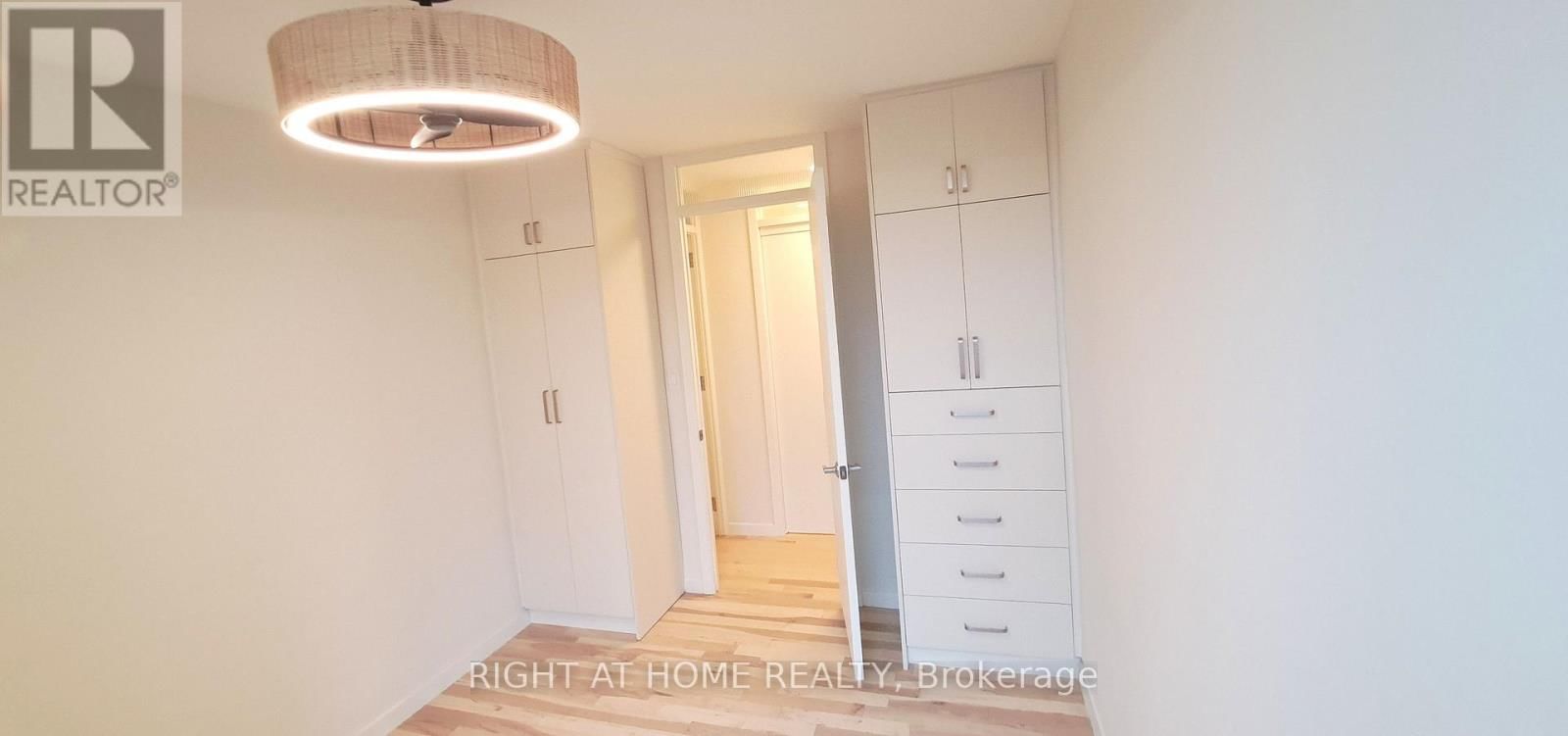 3 (R1-3) - 60 PAVANE LINKWAY Image 21