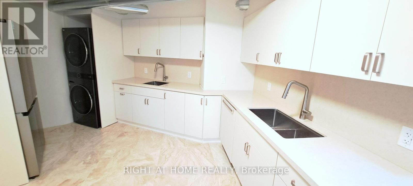 3 (R1-3) - 60 PAVANE LINKWAY Image 9