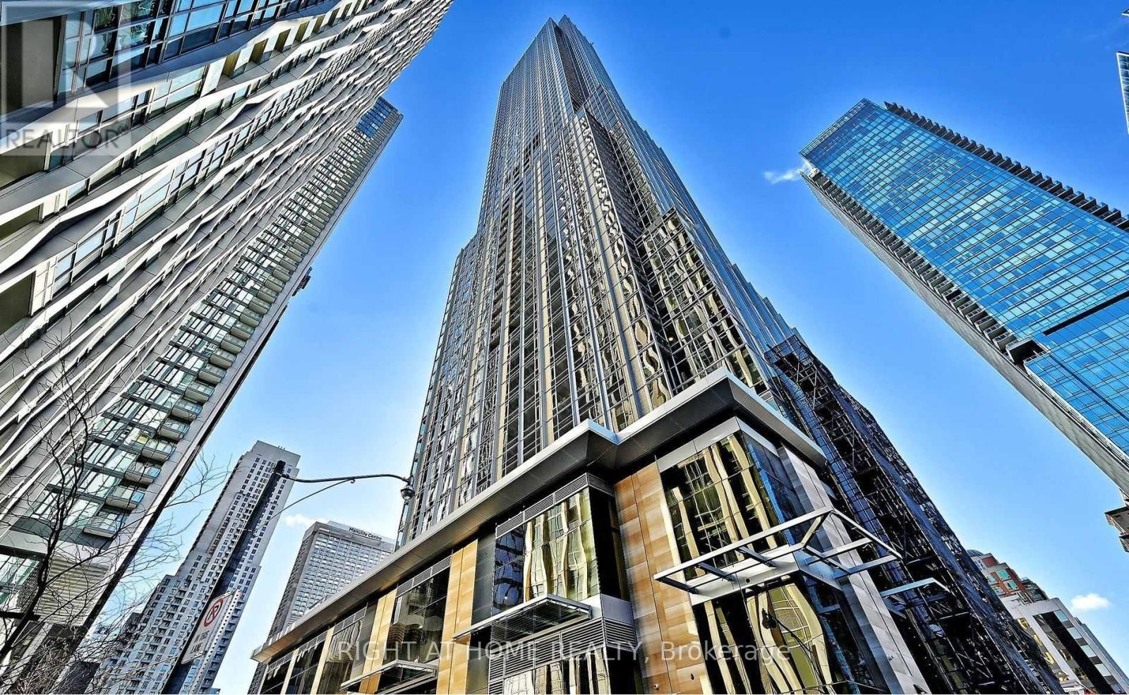 3603 - 11 YORKVILLE AVENUE Image 1