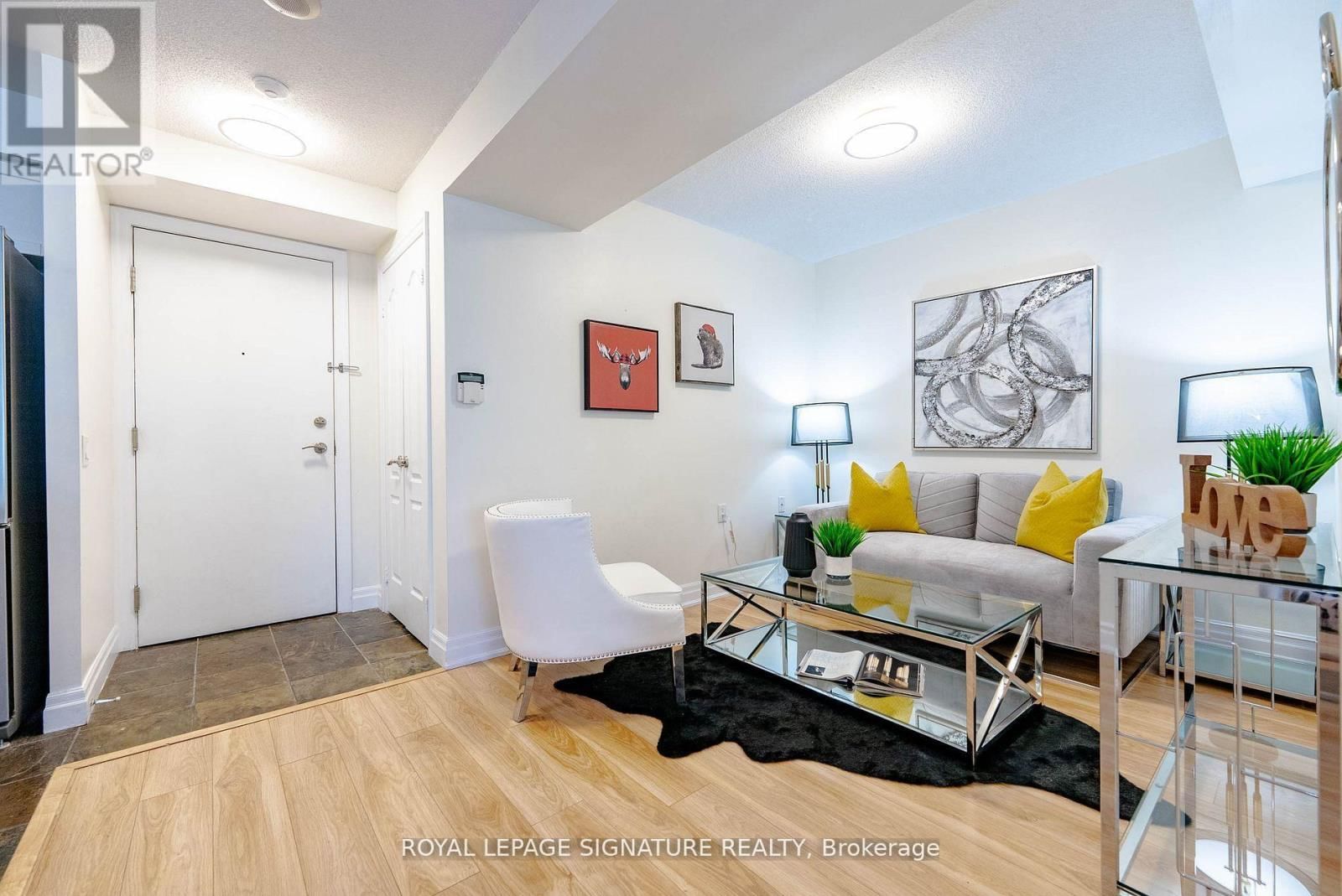 209 - 21 HILLCREST AVENUE Image 21