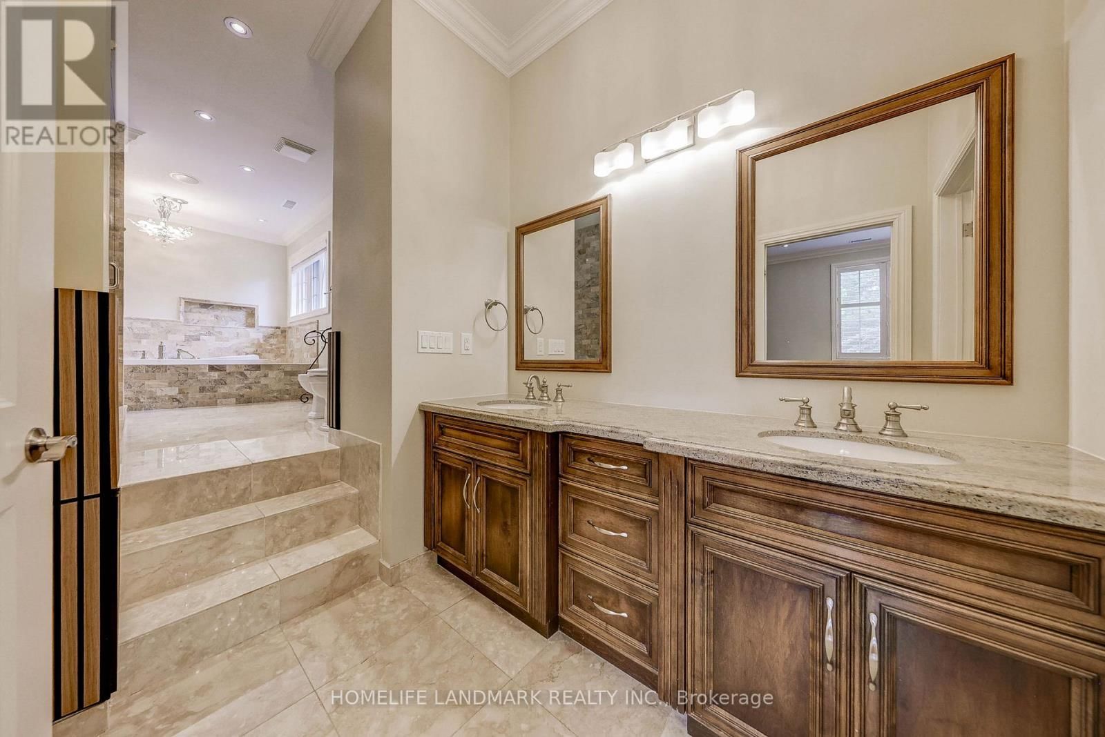 38 MISTY CRESCENT Image 29