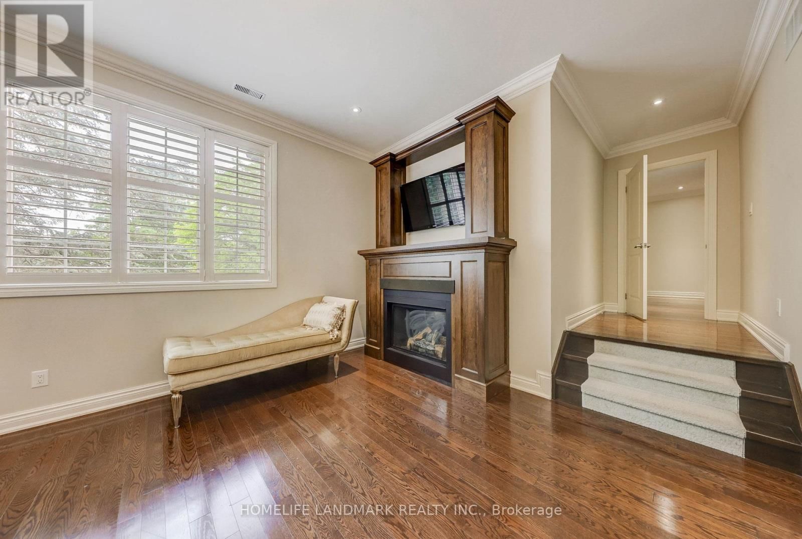 38 MISTY CRESCENT Image 30