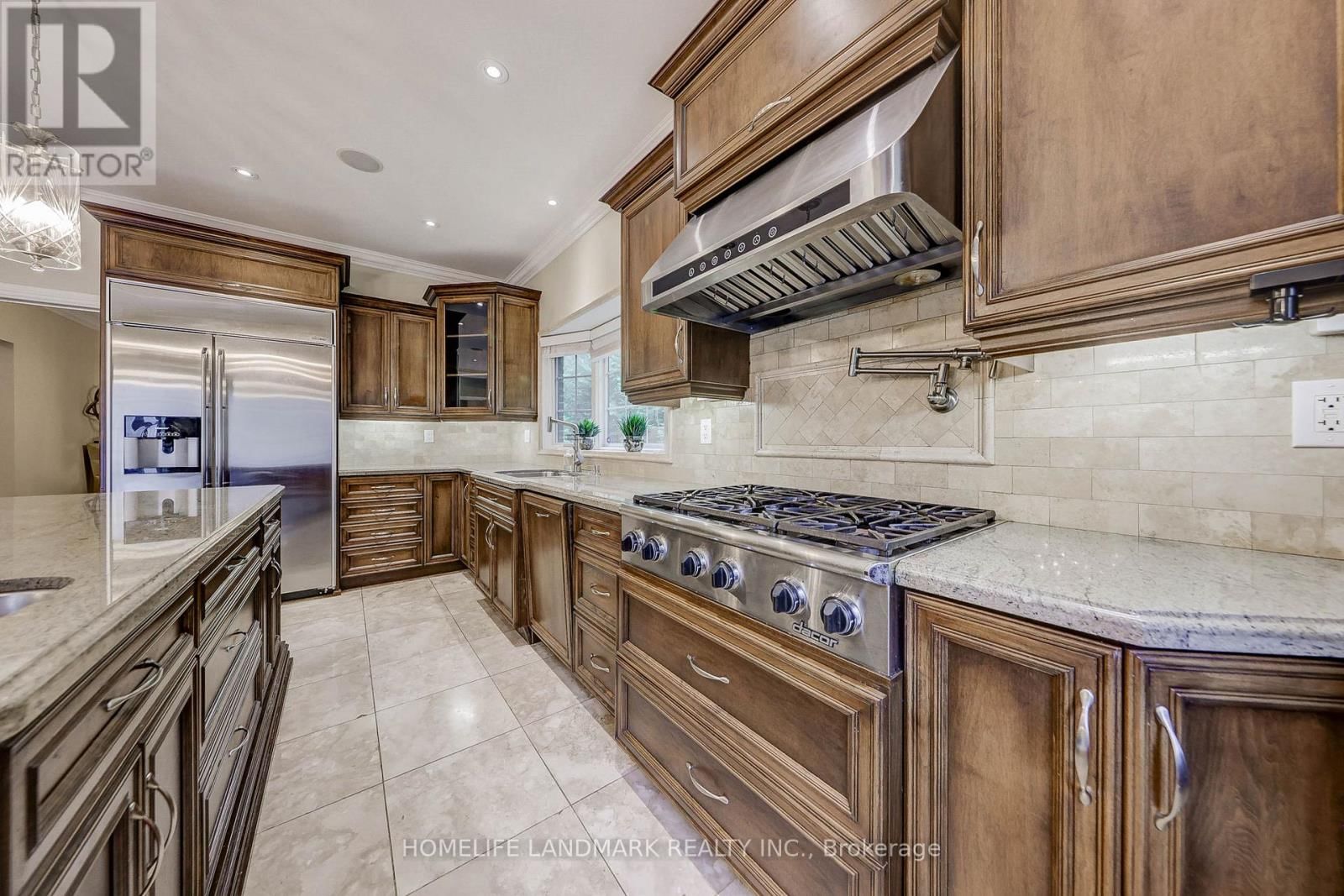 38 MISTY CRESCENT Image 8