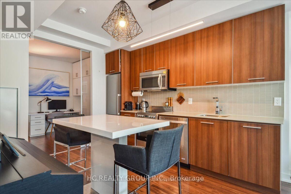 1011 - 105 GEORGE STREET Image 9