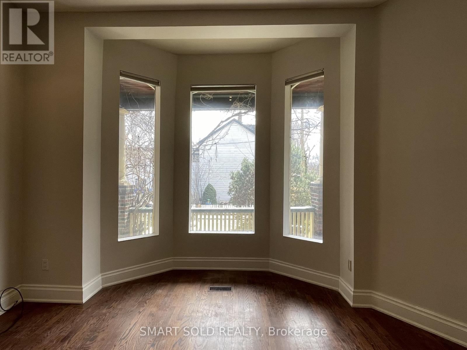 42 AMELIA STREET Image 4