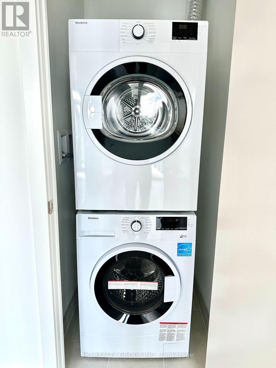 916 - 6 GREENBRIAR ROAD Image 26