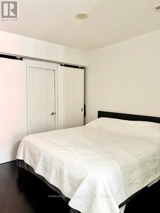 445 - 33 MILL STREET Image 9