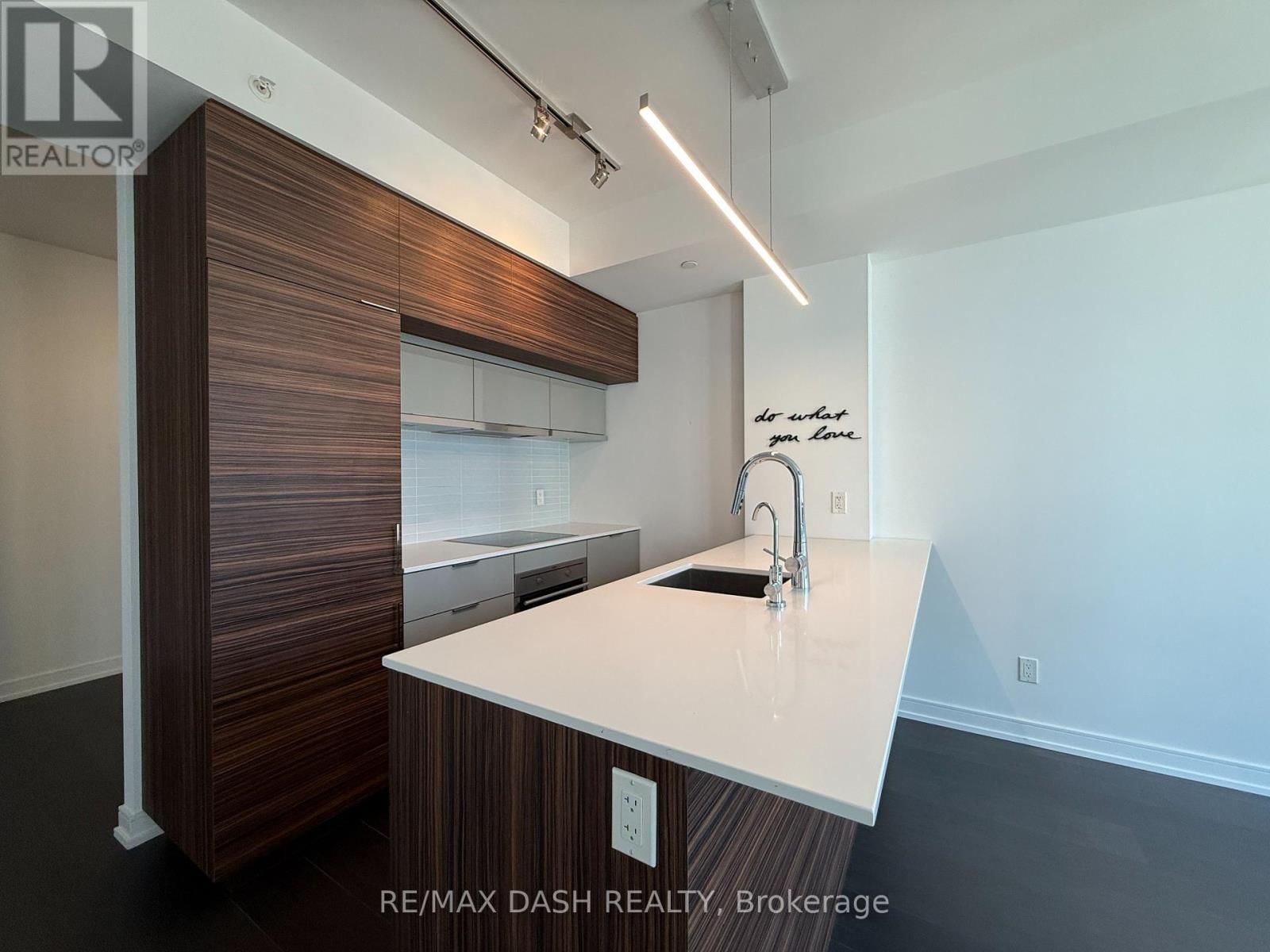 2501 - 88 SCOTT STREET Image 7