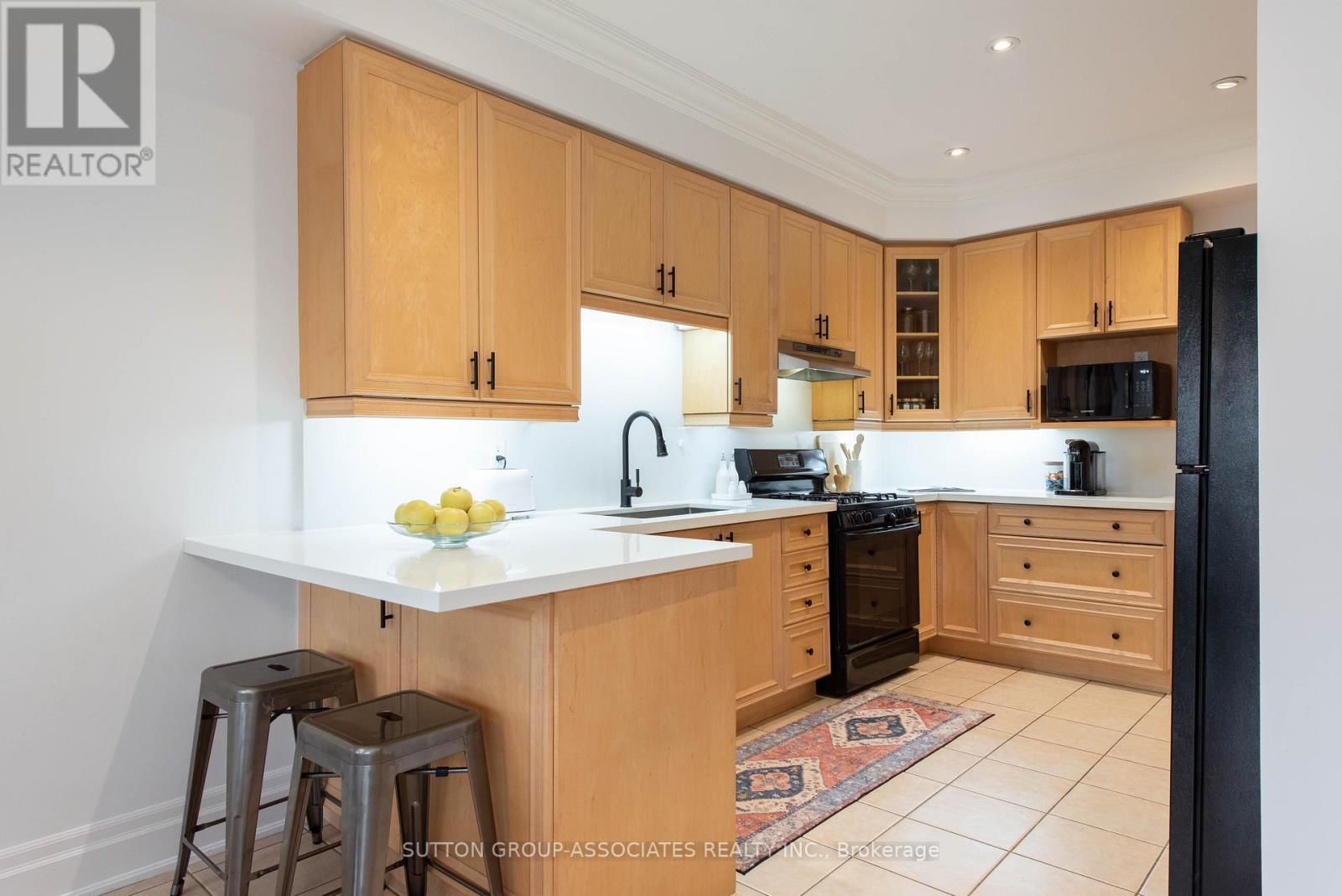 4 COATES AVENUE Image 11