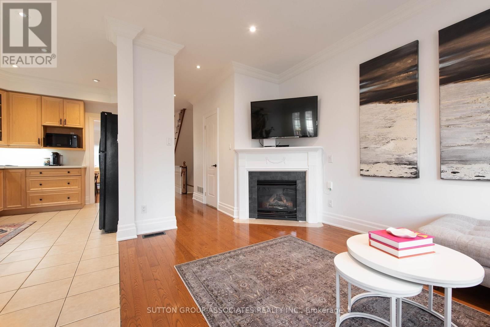 4 COATES AVENUE Image 16