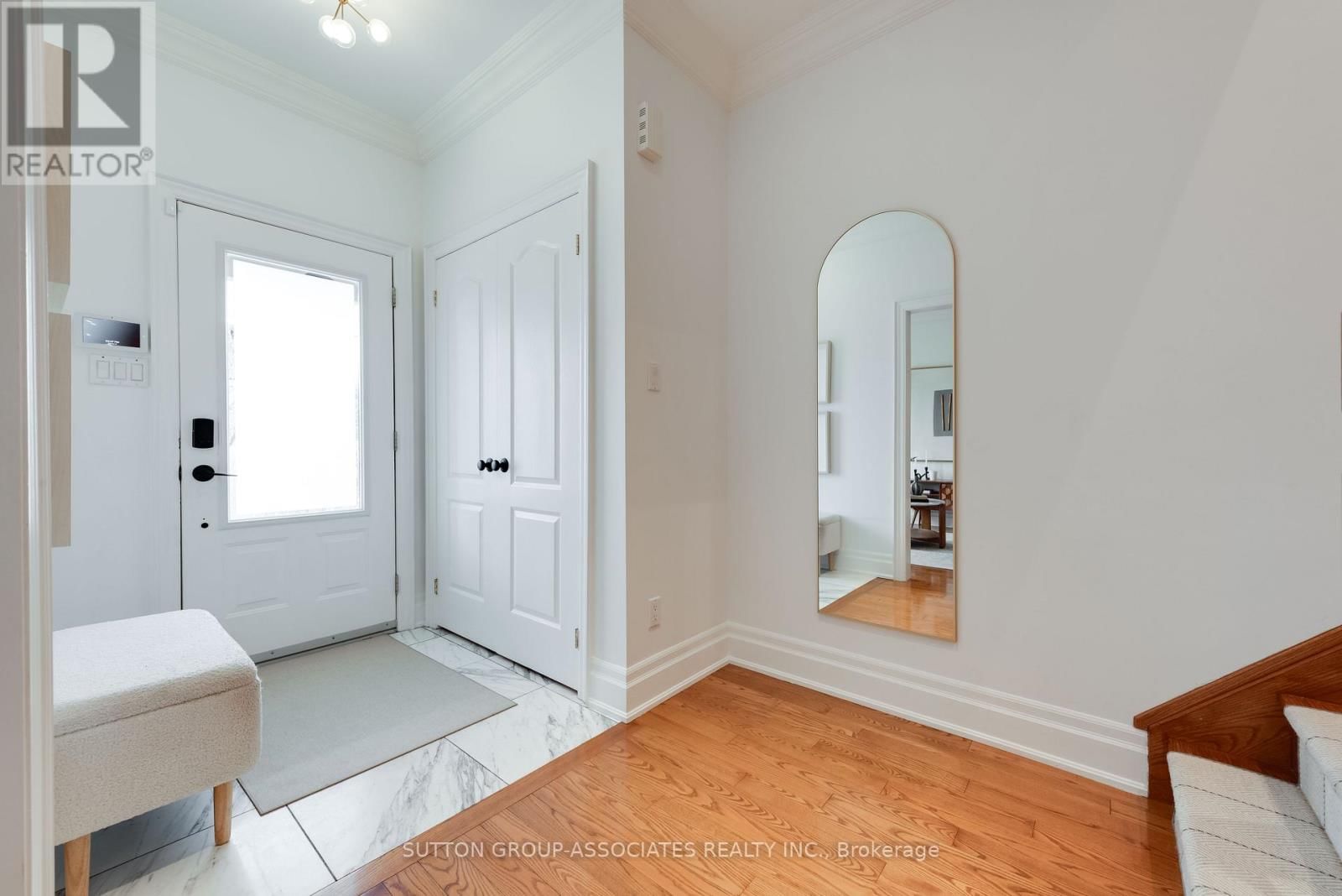 4 COATES AVENUE Image 2