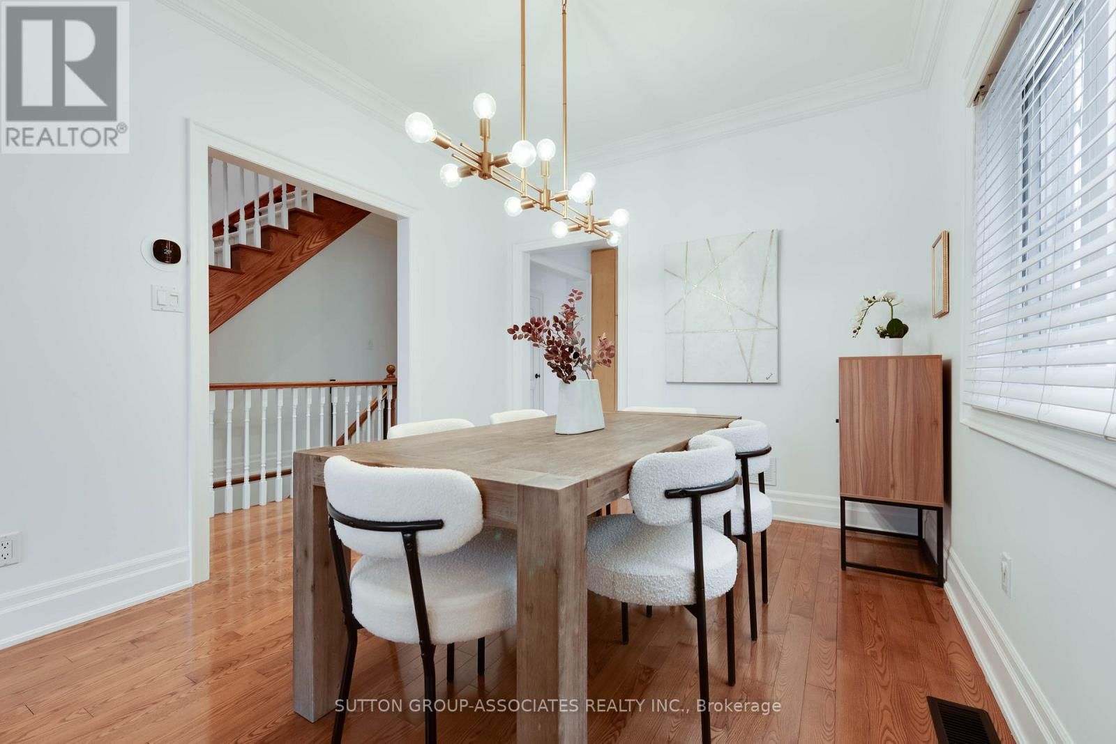 4 COATES AVENUE Image 9