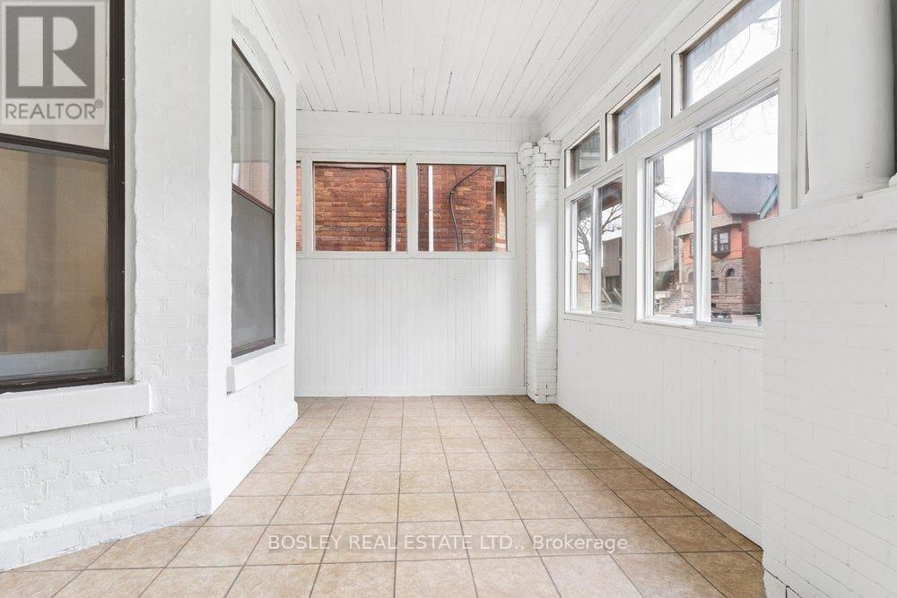 221 BEVERLEY STREET Image 4